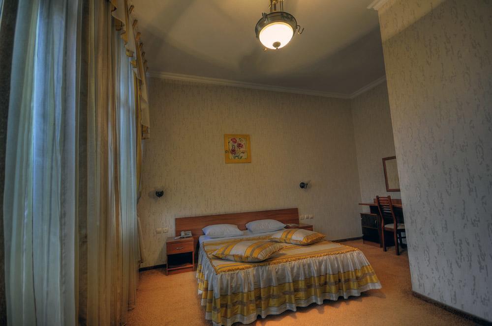 Kadgaron Hotel Vladikavkaz Esterno foto