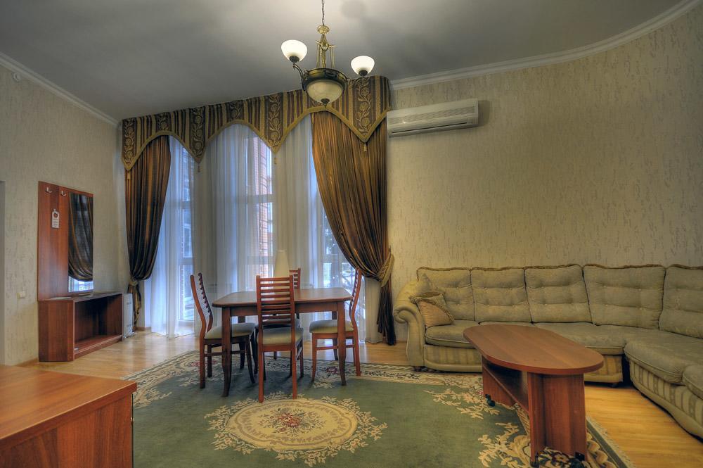 Kadgaron Hotel Vladikavkaz Esterno foto